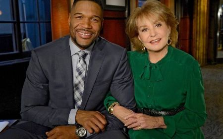 Michael Strahan has been married twice.